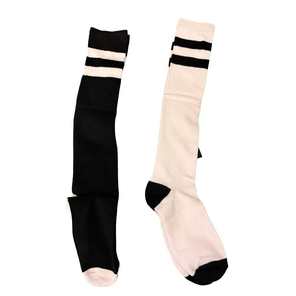 Womens Knee High Socks 2 Pair Lot Black White Striped Shoe Size 4-10 Sock 9-11